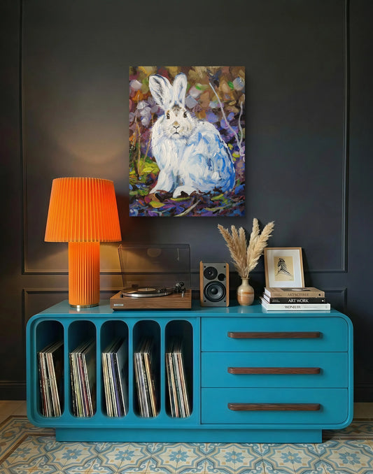 Weißer Waldhase Acrylbild auf Leinwand, handgemaltes Tierportrait mit Waldstimmung für Flur oder Wohnzimmer.